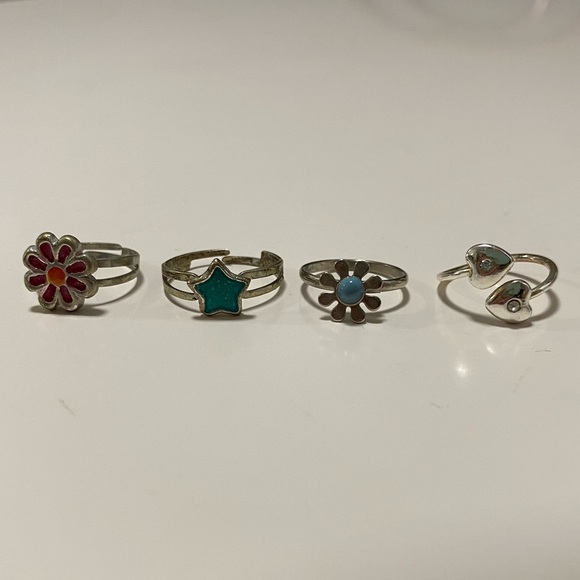 Fun rings - Picture 1 of 6